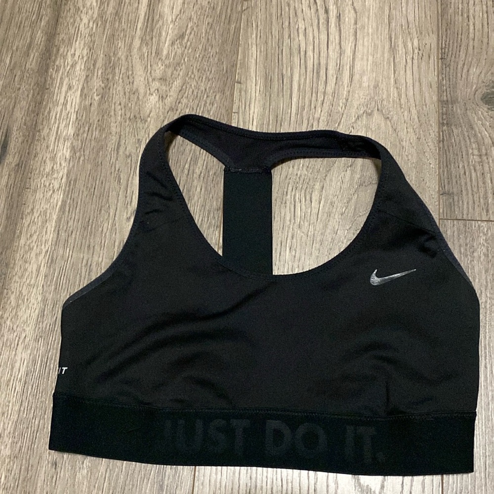 Nike Dri-Fit Sports Bra